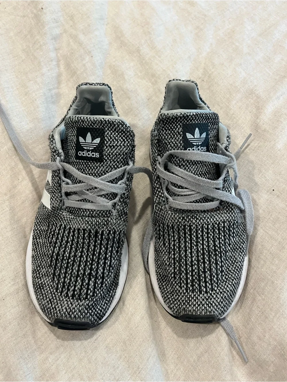 adidas lightweight knit